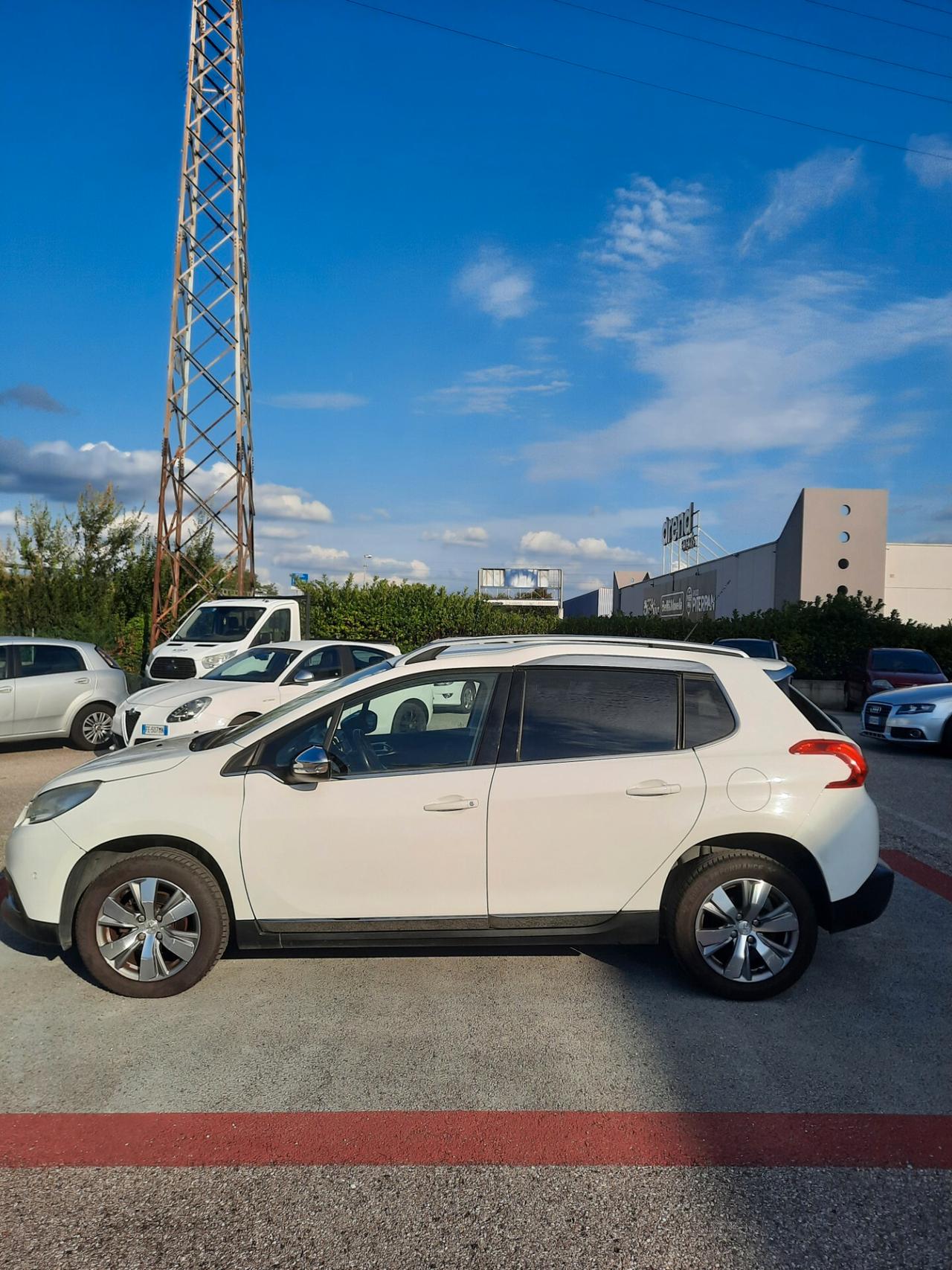 Peugeot 2008 PureTech 82 Allure