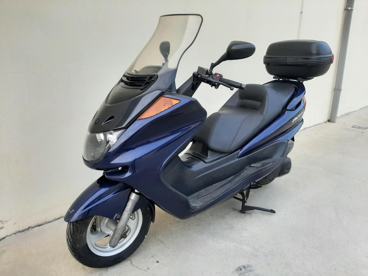 Yamaha Majesty 250