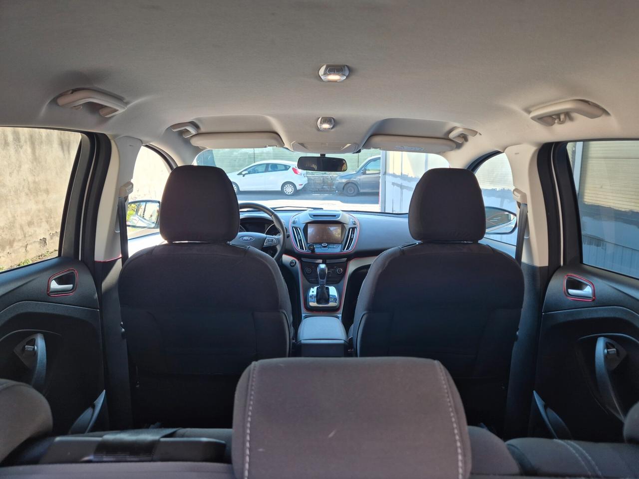 Ford Kuga 2.0 TDCI 120 CV S&S 2WD ST-Line