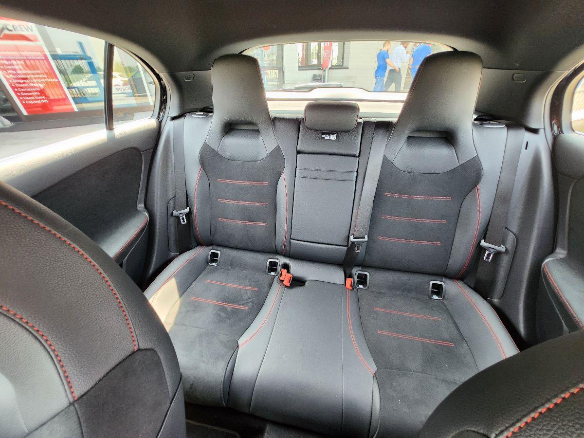 MERCEDES - Classe A 180 Automatic Premium