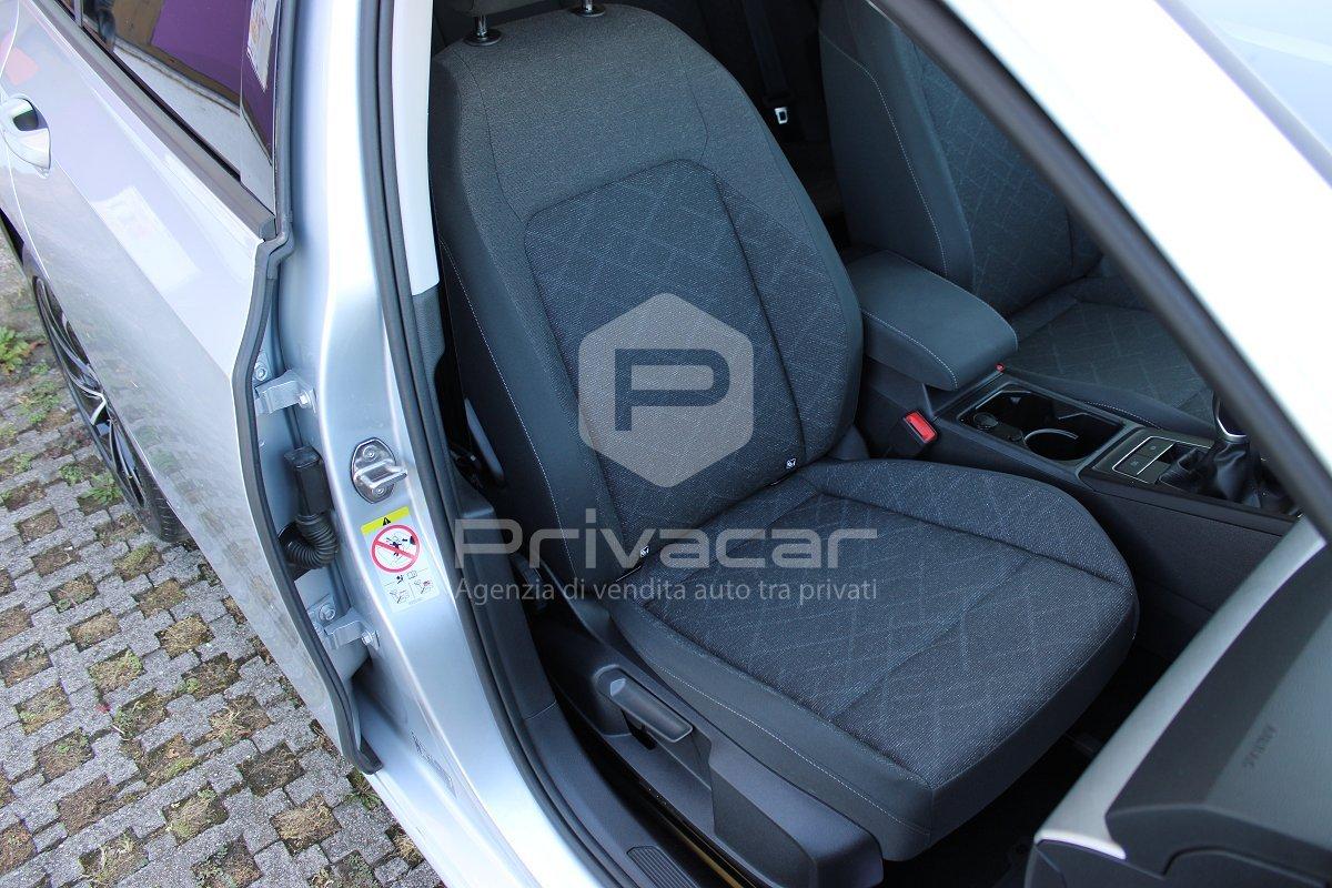 VOLKSWAGEN Golf 1.0 TSI EVO Life