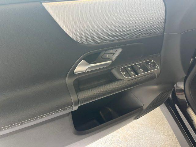 MERCEDES-BENZ GLB 200 d Automatic 4Matic Sport