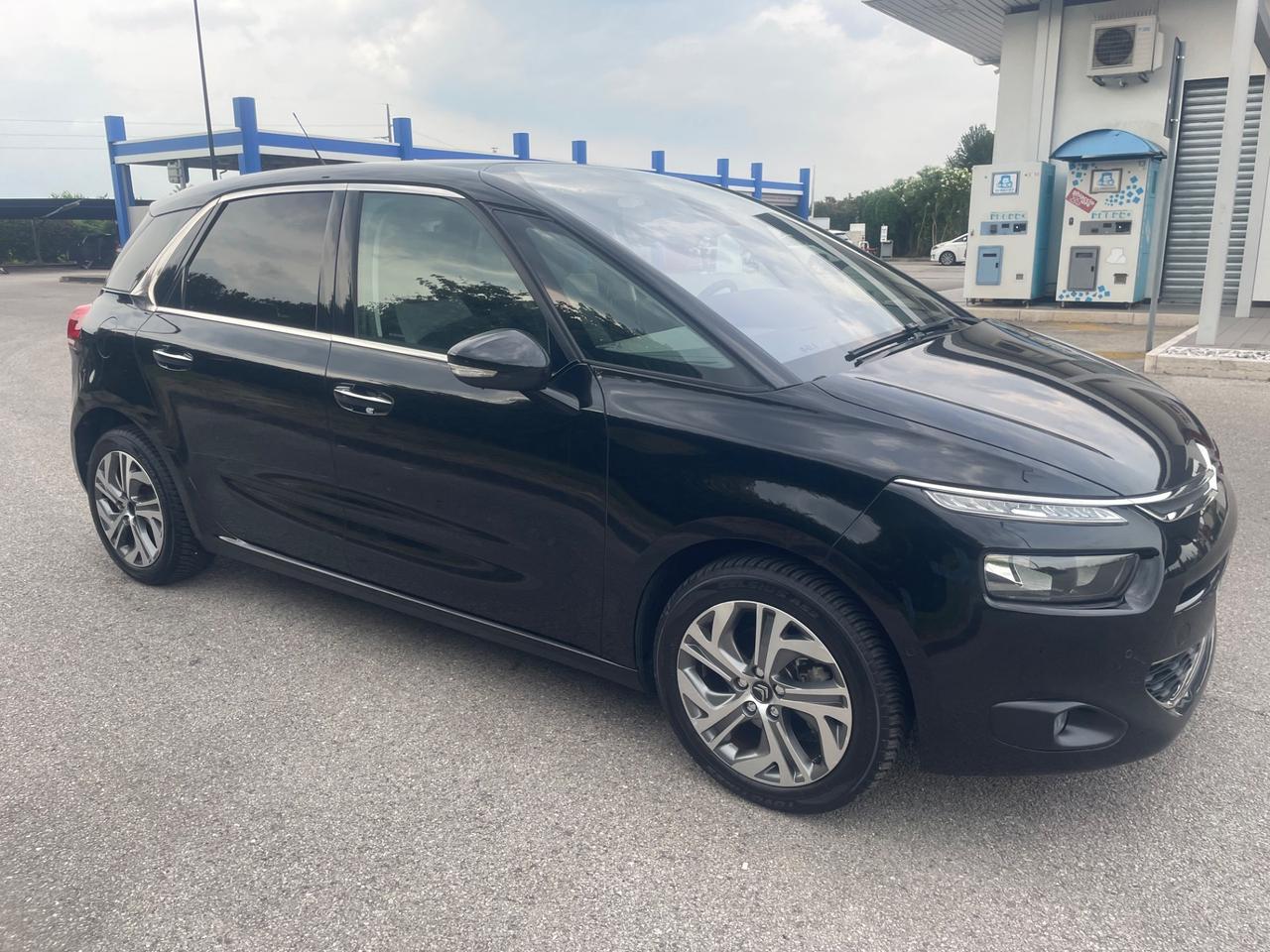 Citroen C4 Picasso 1.6 e-HDi 2014 retro camera ful