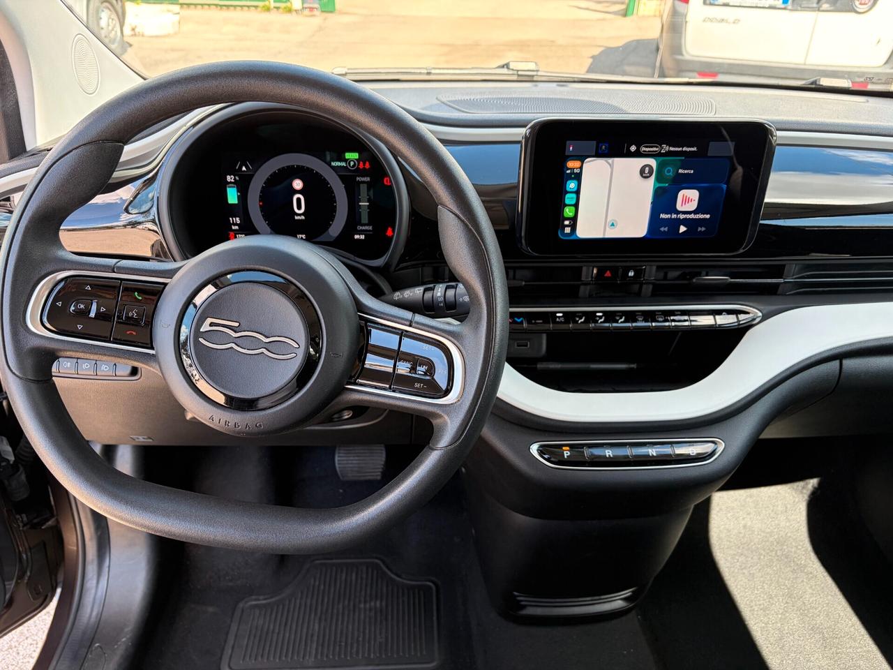 Fiat 500e Berlina 23,8 kWh Action