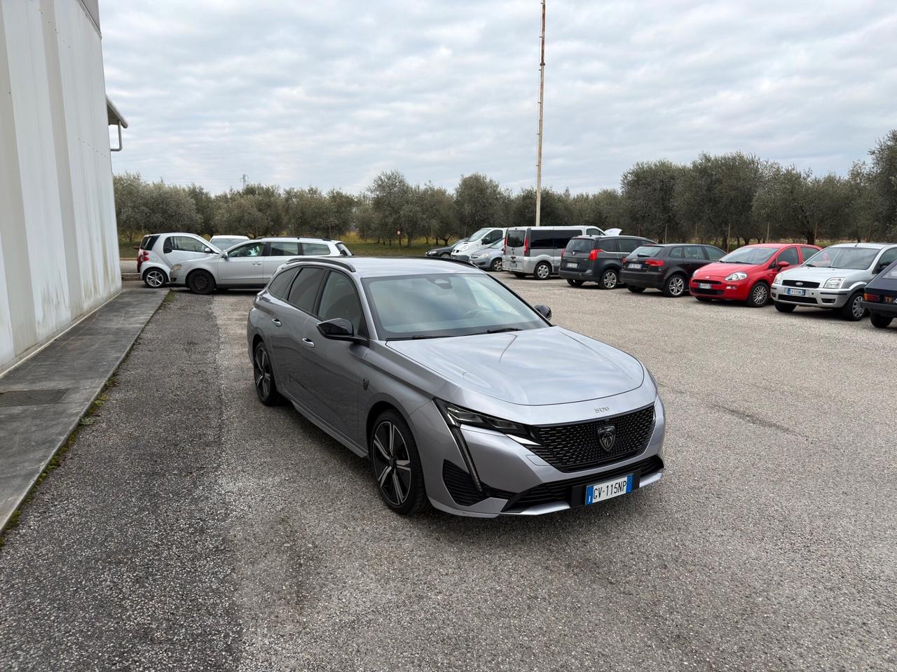 Peugeot 308 BlueHDi 130 S&S EAT8 SW GT