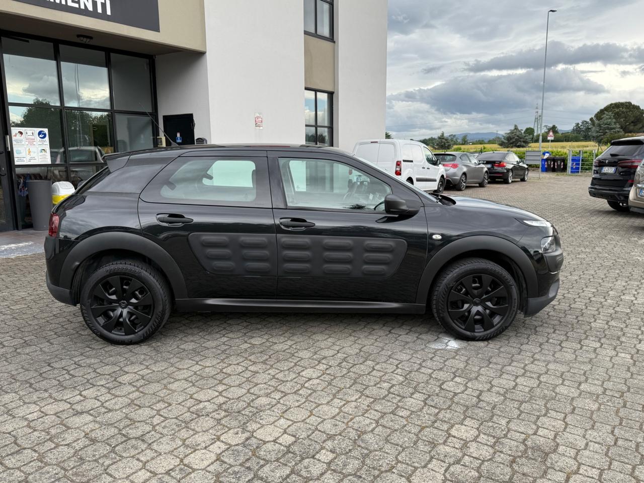 Citroen C4 Cactus 1.2B!|NEOPATENTATI