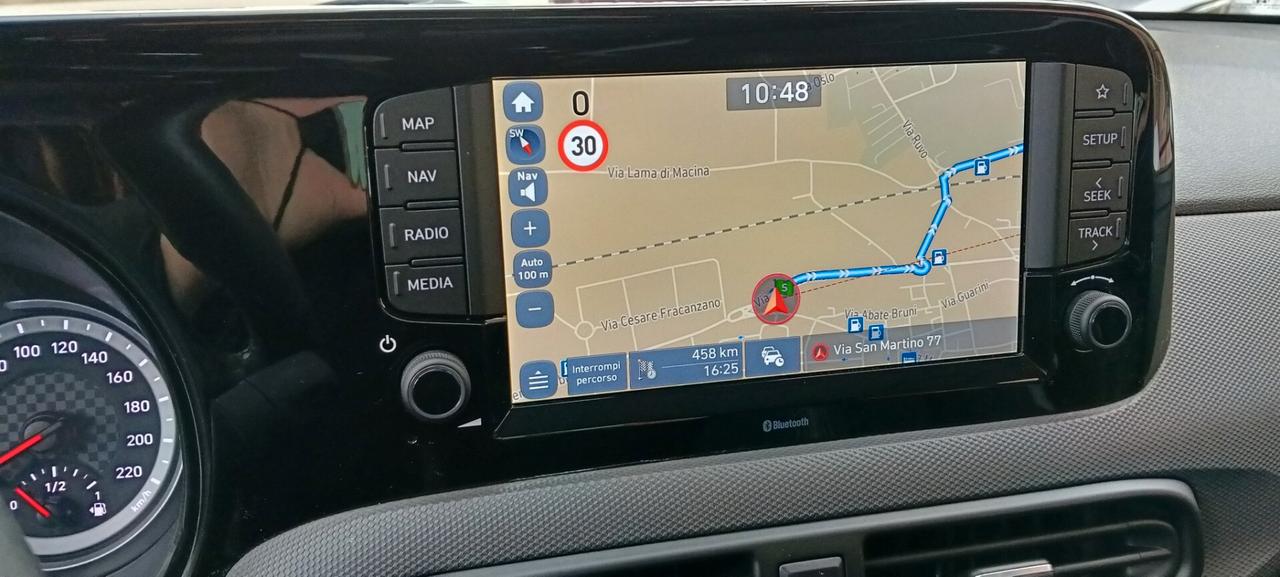 HYUNDAI I10 1.0 BENZ-NAVI-PREZZO PROMO!