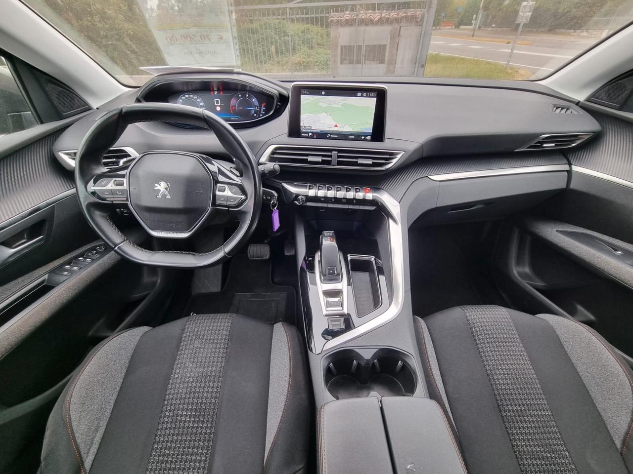 Peugeot 5008 BlueHDi 130 S&S EAT8 Business PROMO!