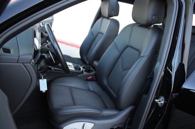 Porsche Macan 2.0 turbo 265cv Tetto Navigatore