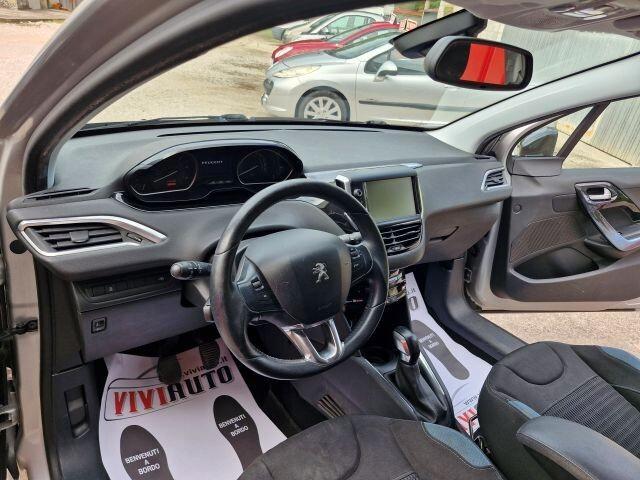 Peugeot 208 1.4 HDi 68 CV 5 porte X NEOPATENTATI
