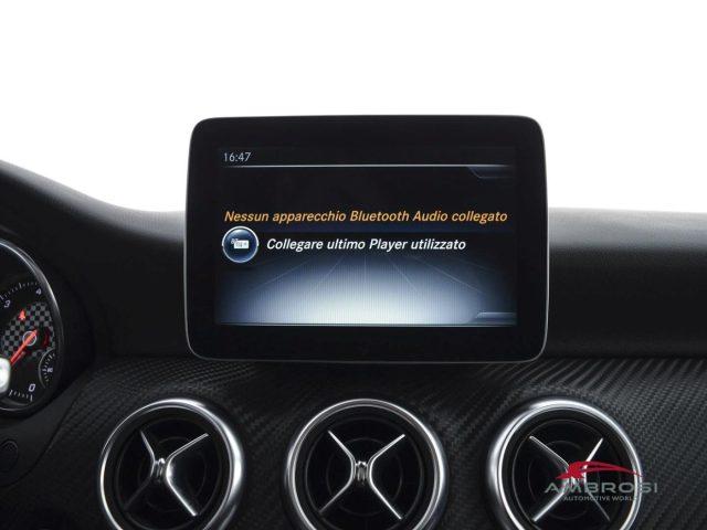 MERCEDES-BENZ A 180 180 d Automatic Premium