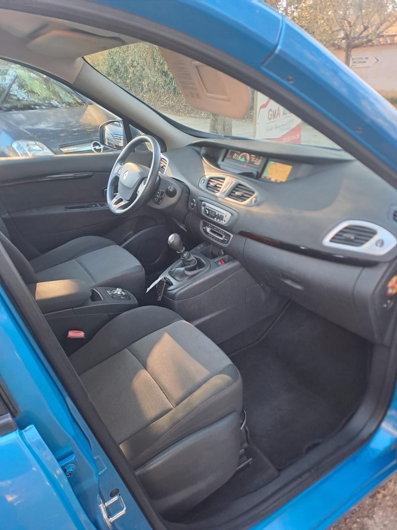 Renault Scenic Scénic XMod 1.5 dCi 110CV Autocarro