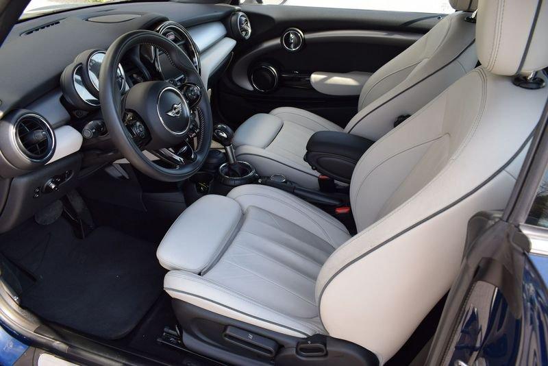 MINI Mini Cabrio Mini 2.0 Cooper SD aut. CABRIO