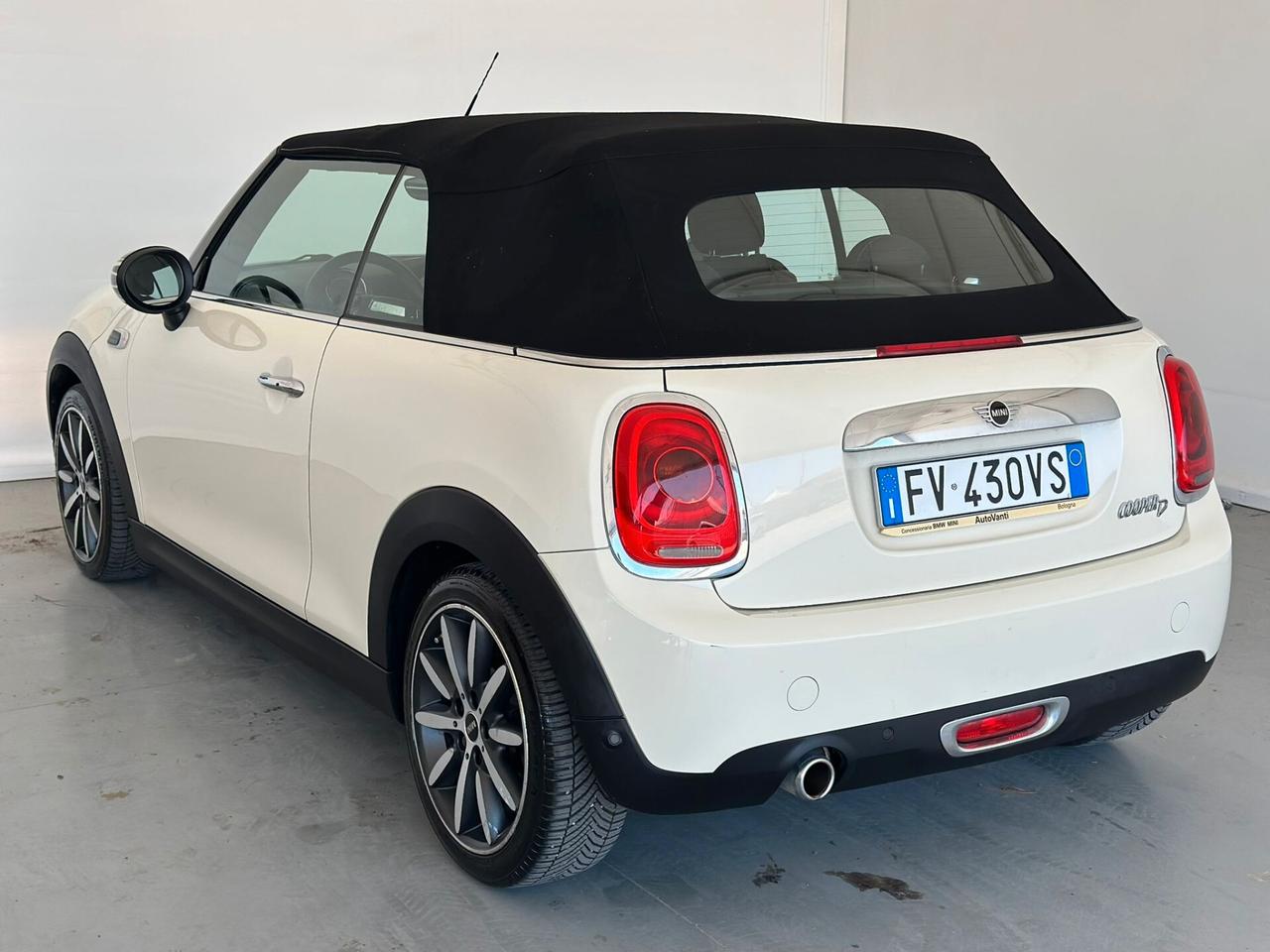 Mini 1.5 Cooper D Hype Cabrio 2019