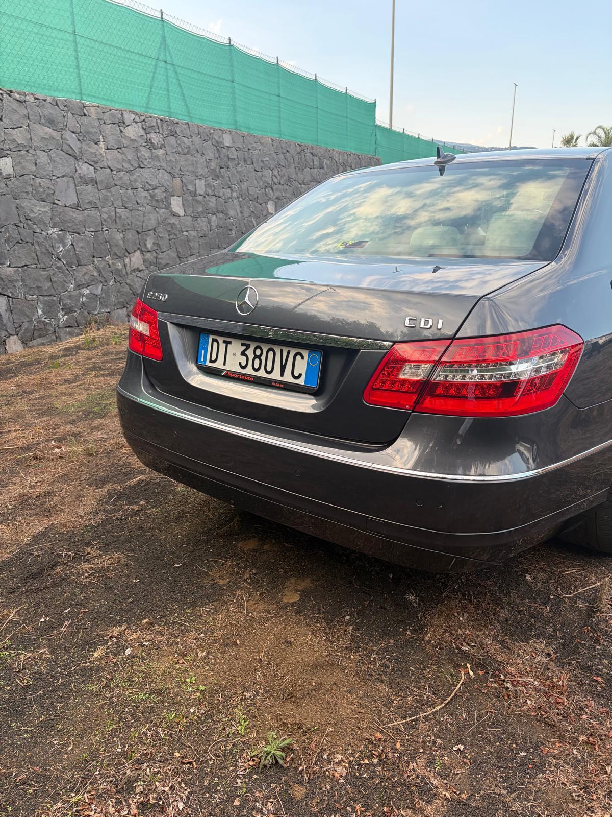 Mercedes-benz E 250 CDI BlueEFFICIENCY Avantgarde