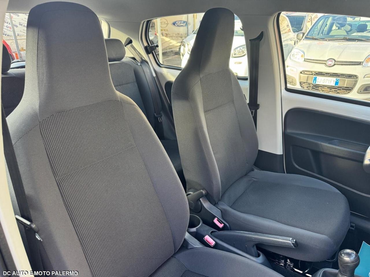 Volkswagen UP! 1.0 Benzina 68cv..Metano..2014