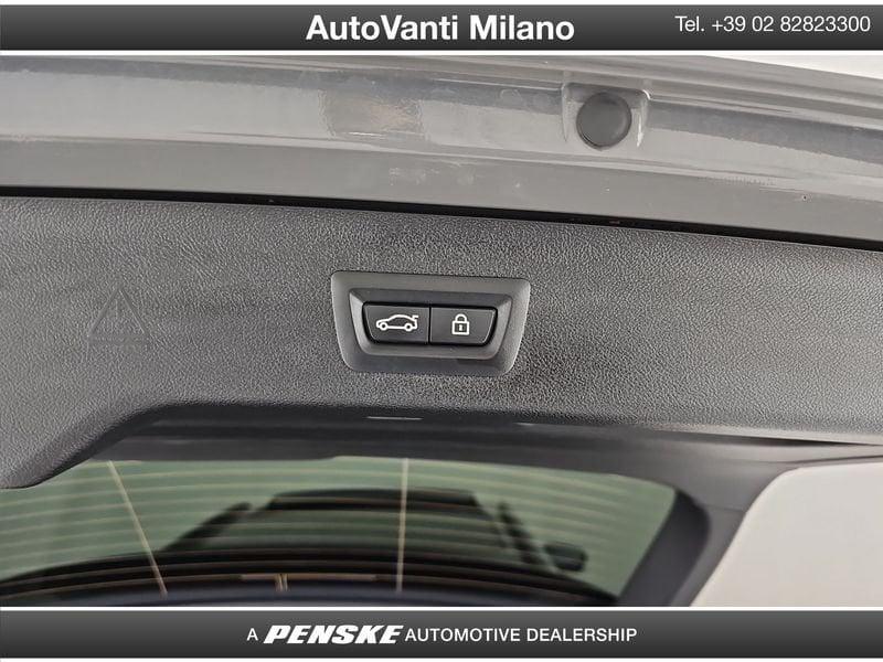 BMW Serie 5 530d Touring mhev 48V xdrive Msport auto