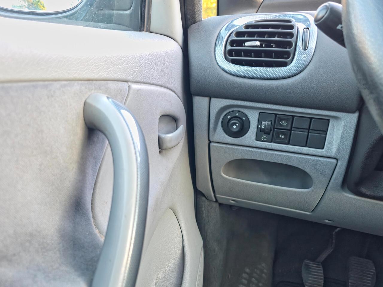 Citroen Xsara Picasso 2.0 HDi Exclusive 2004-E3 Manuale NEO