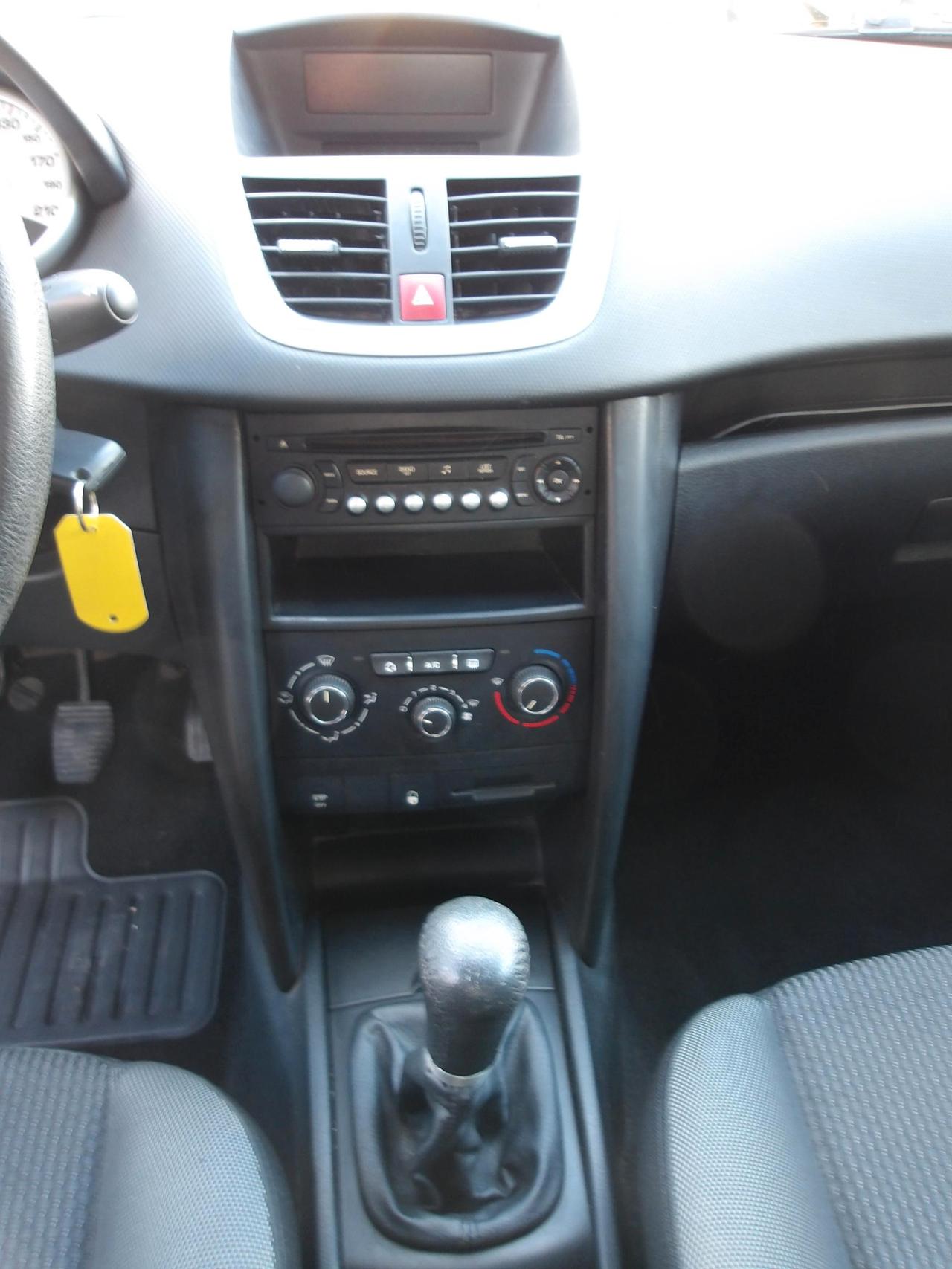 Peugeot 207 5 Porte 207 5p 1.4 vti 16v X-Line FL