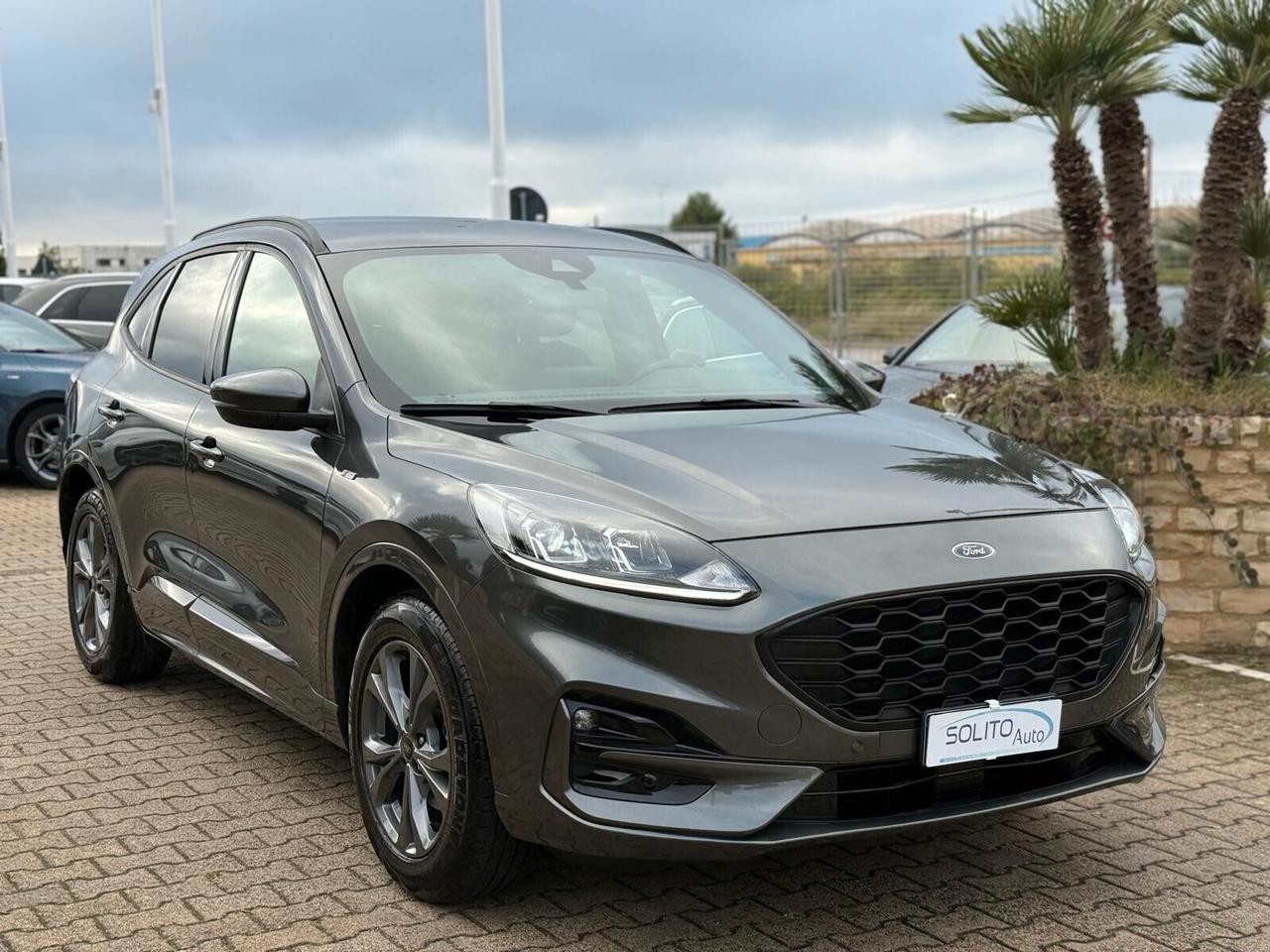 Ford Kuga 1.5 120cv ST-LINE Aut. N1 Autocarro 100% Detraibile