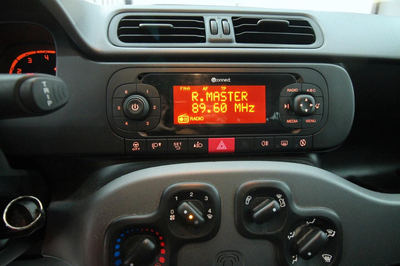 FIAT PANDA 1.0 70 CV HYBRID