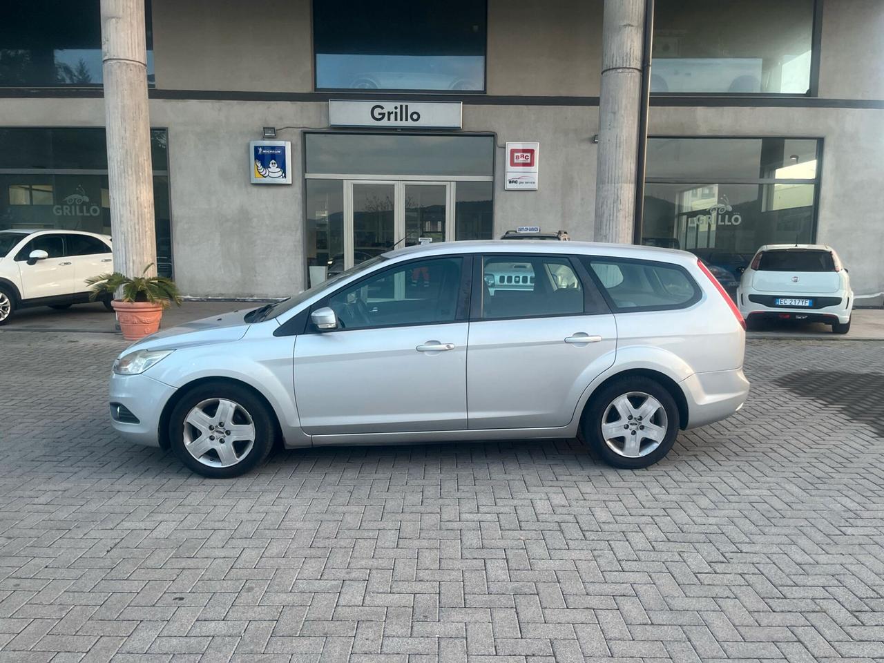 Ford Focus Focus 1.6 TDCi (110CV) 5p. SW Gancio di traino estraibile