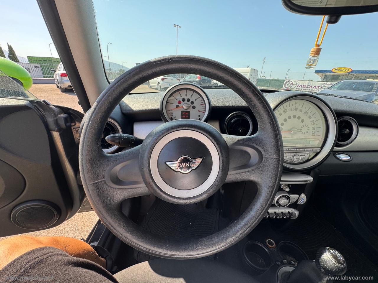 MINI Mini One