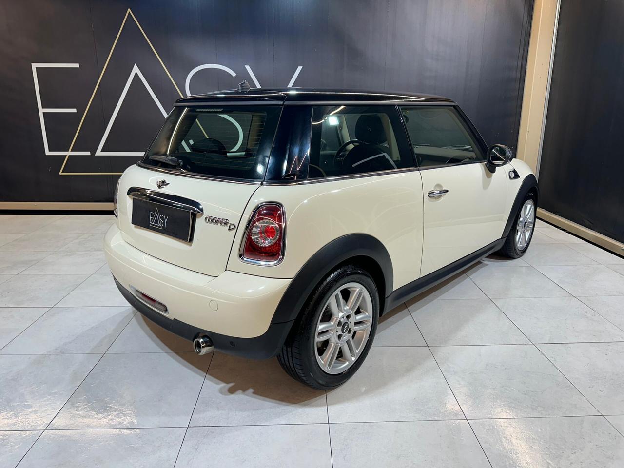 MINI Cooper D 2.0 Cooper D * AUTOMATICO / 95.000 KM *