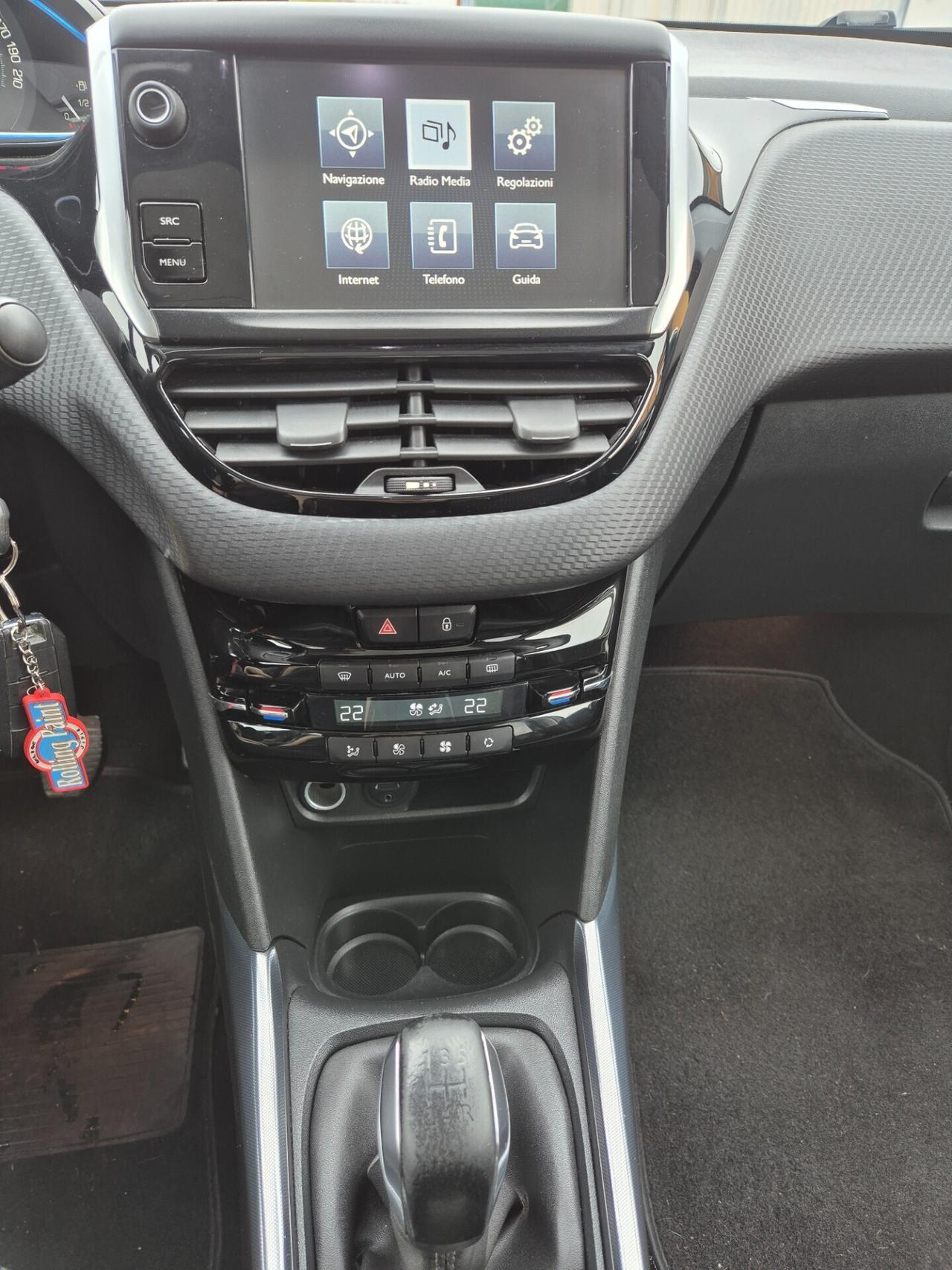 Peugeot 2008 PureTech 82 Allure