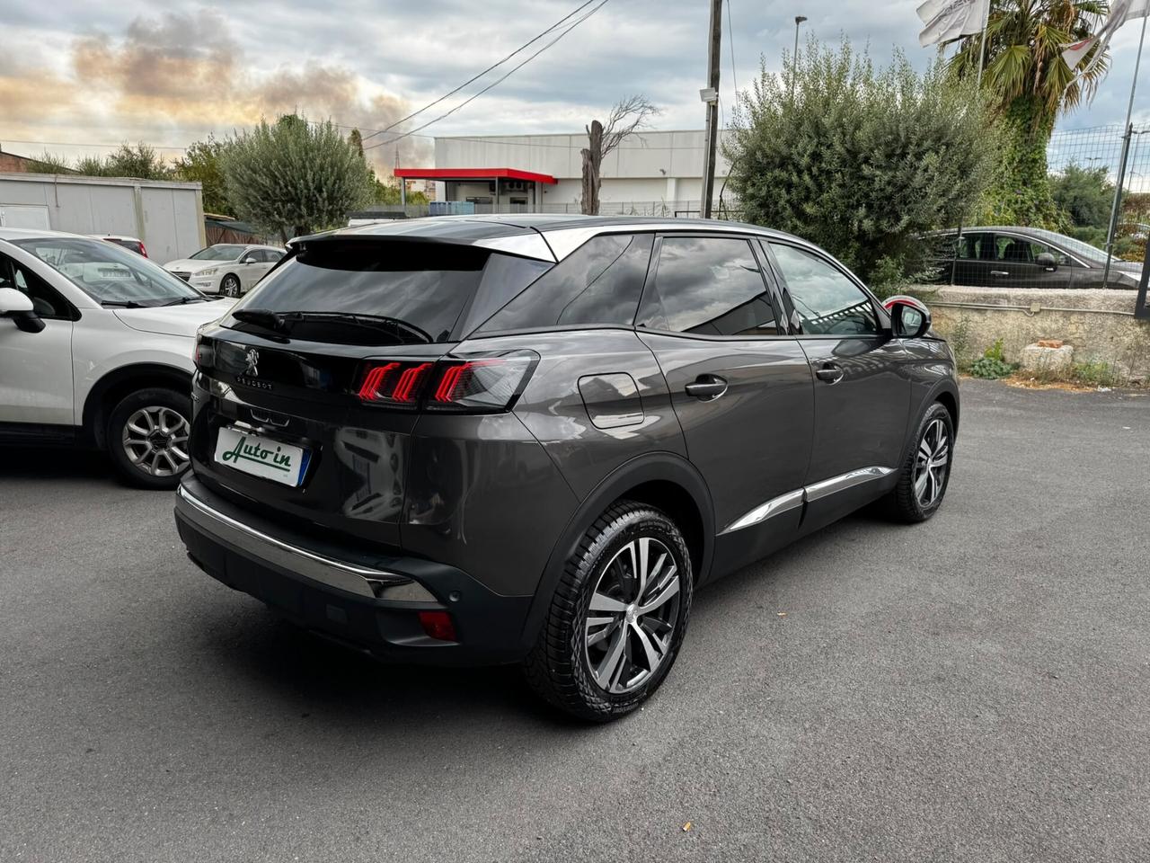 Peugeot 3008 BlueHDi 130 S&S EAT8 Allure