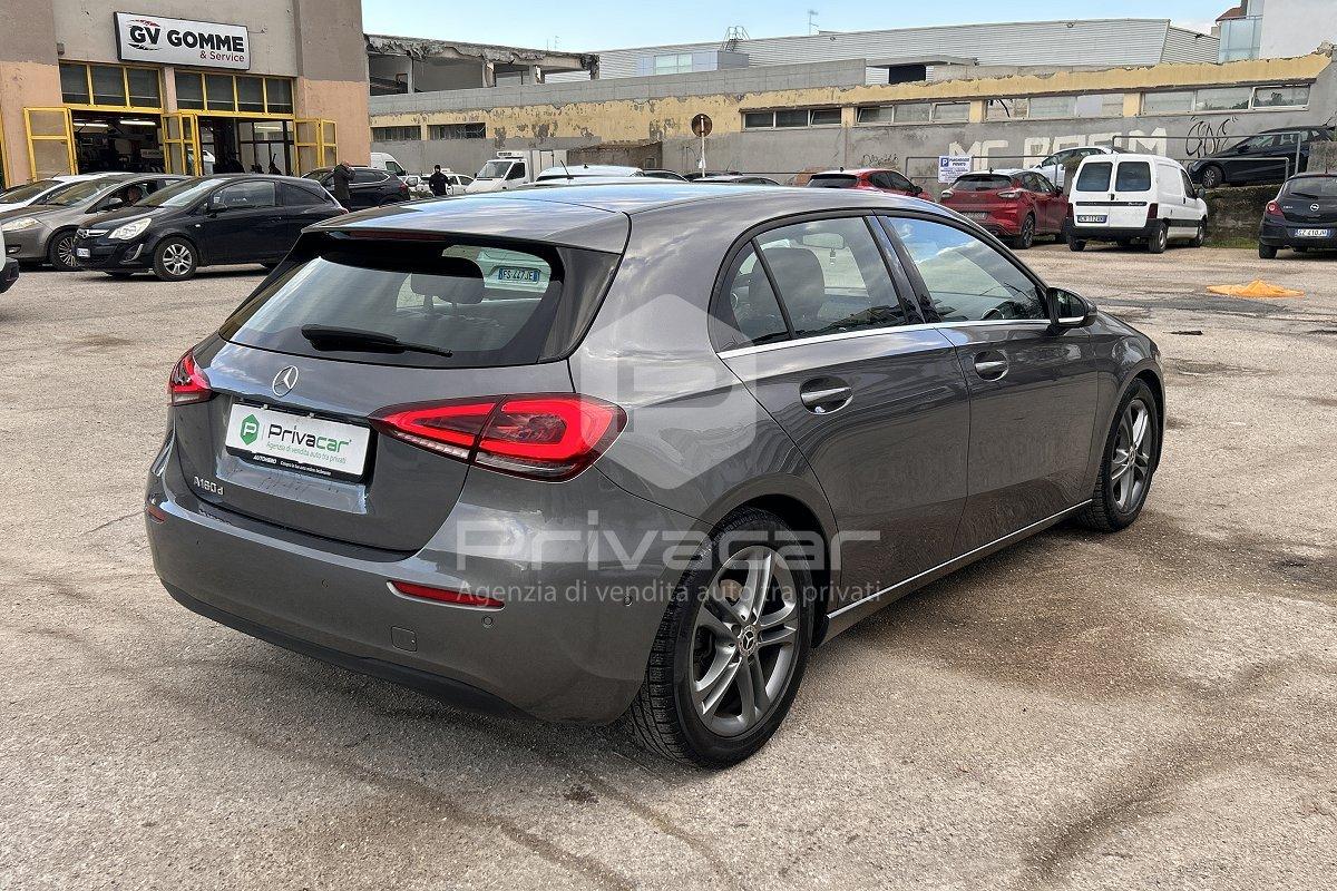 MERCEDES A 180 d Automatic Business Extra