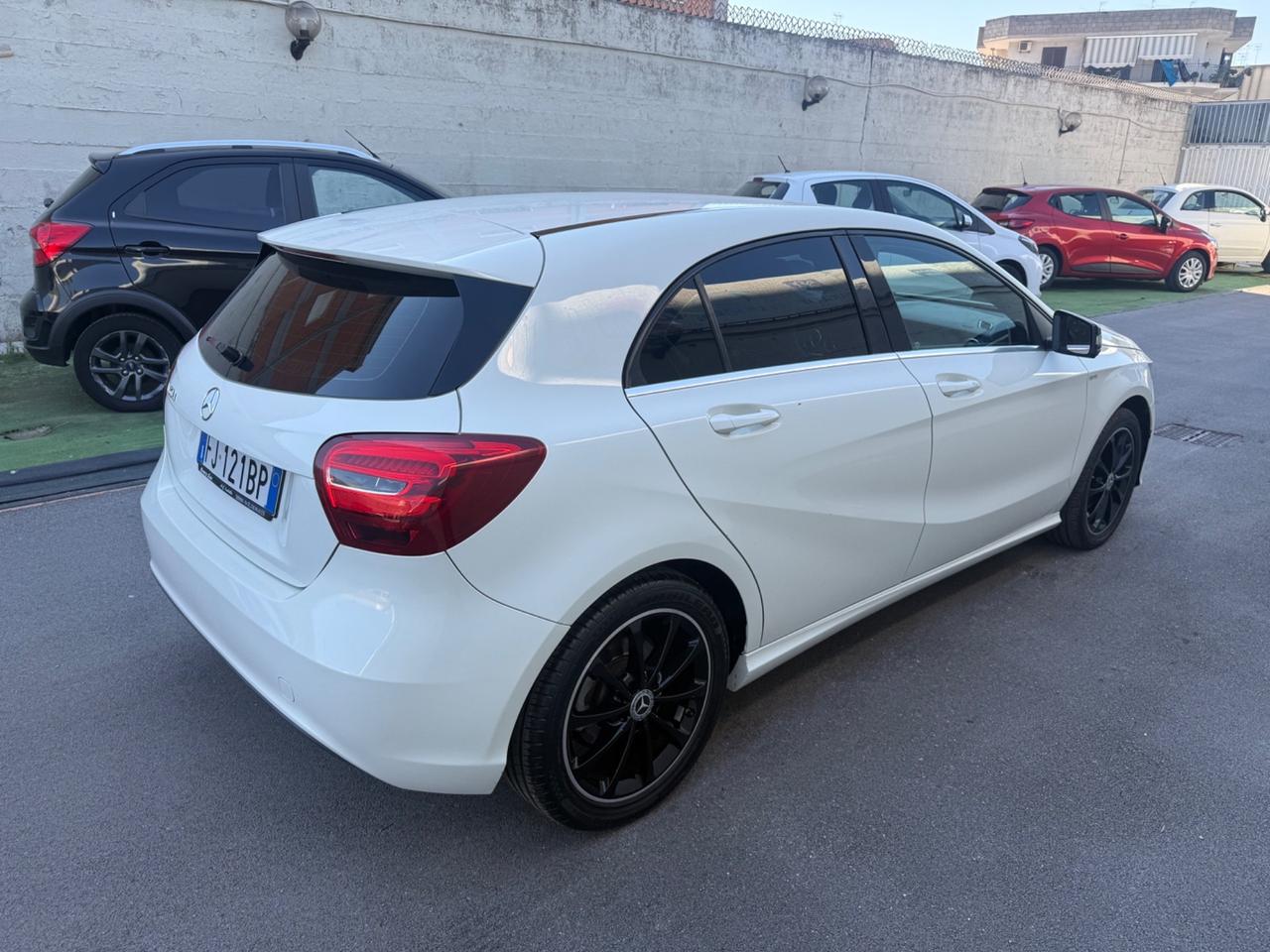Mercedes Classe A 1.5diesel 90cv AUTOMATICA - 2017