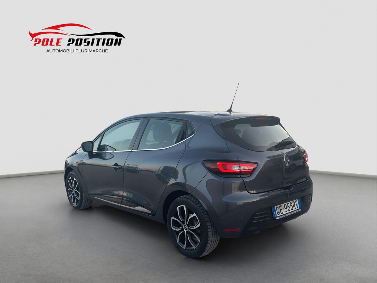 Renault Clio TCe 12V 90 CV GPL 5 porte Moschino Intens