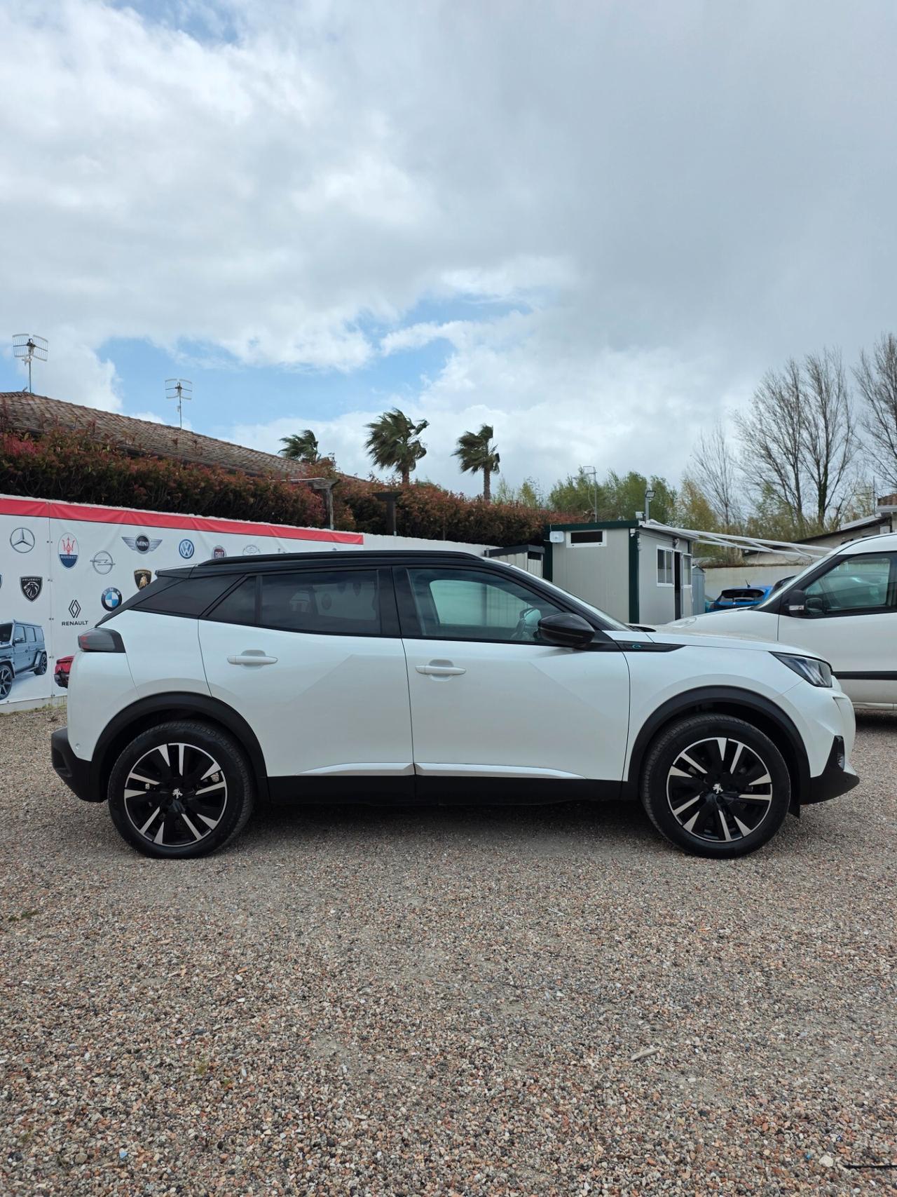 Peugeot 2008 motore elettrico 136 CV GT Line