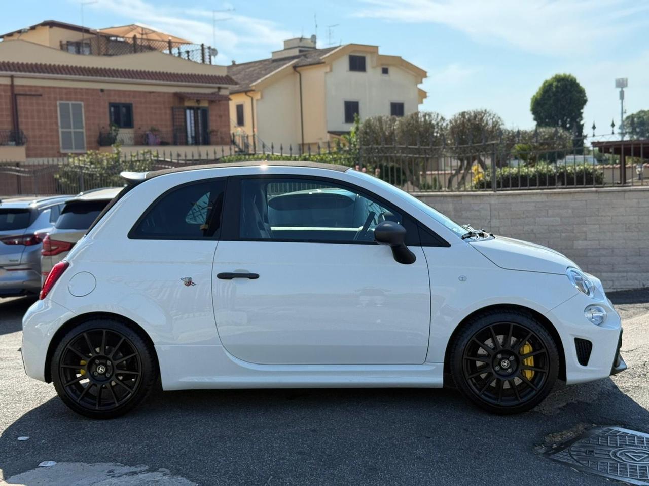 Abarth 695C Competizione 1.4 t-jet 180cv auto SABELT CARBONIO