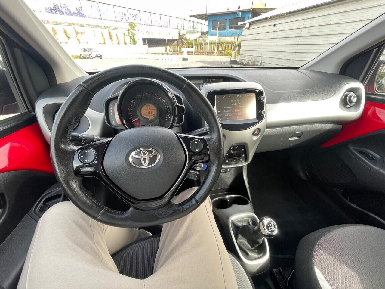 Toyota Aygo 1.0 69 CV x-play SOLO 58 MILA KM
