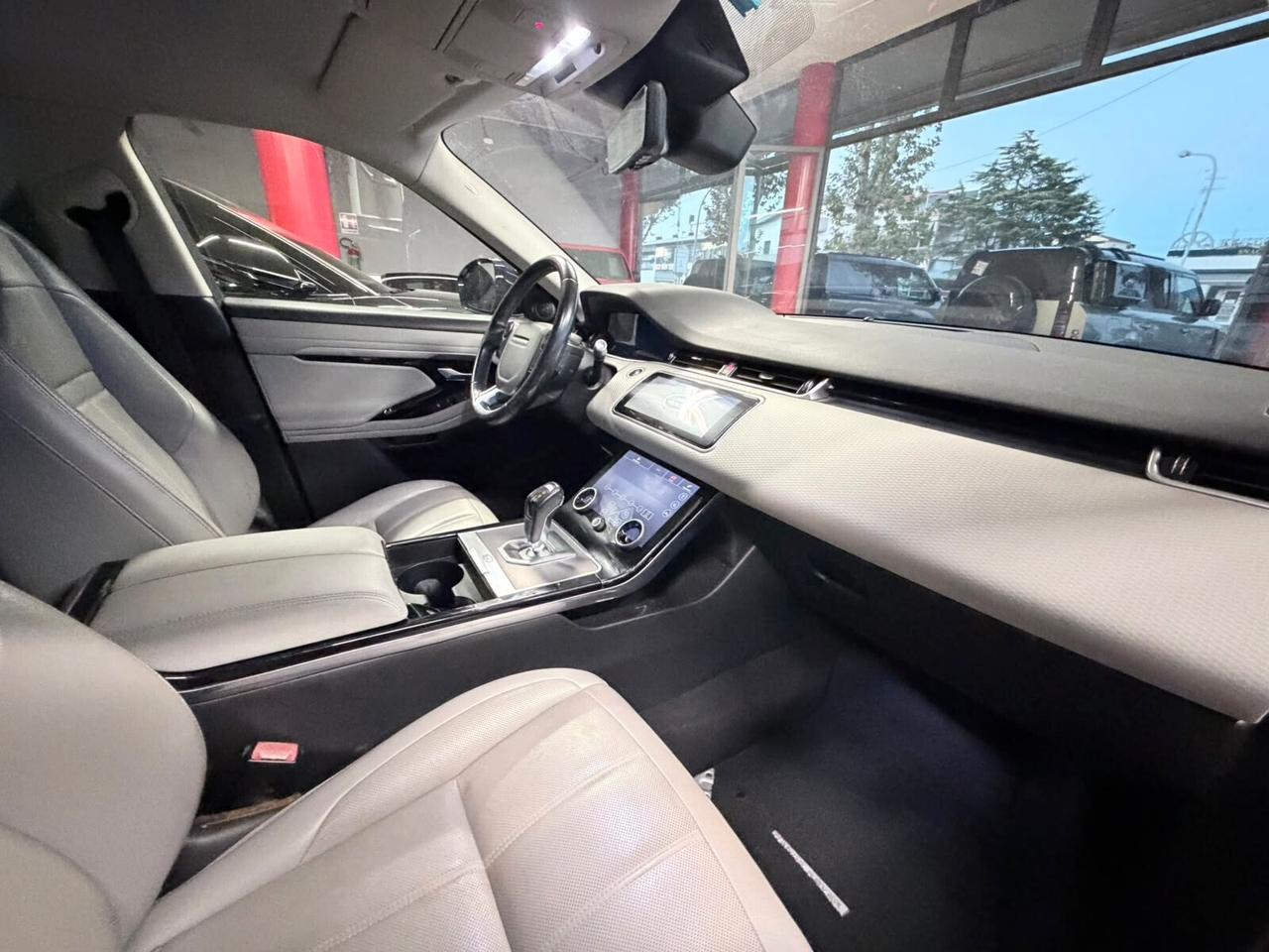 Land Rover Evoque 2.0D I4-L.Flw 150 CV AWD 18.000 KM
