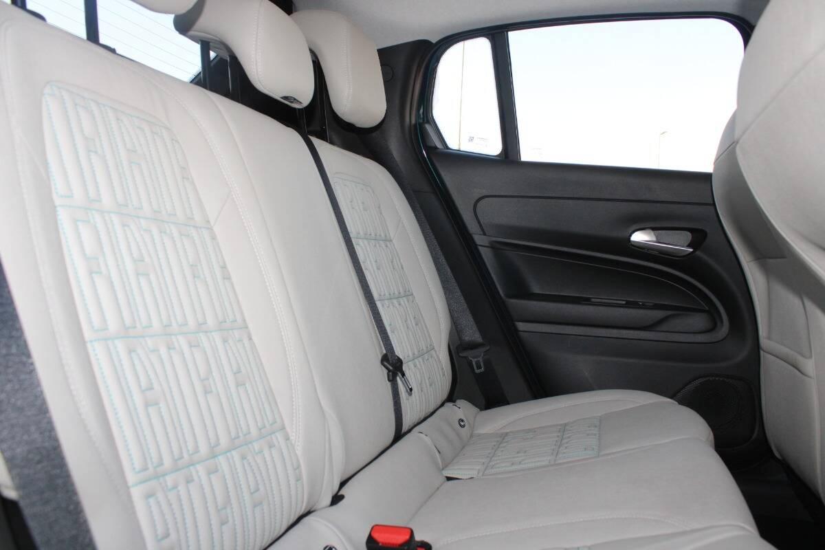 Fiat 600 1.2 hybrid La Prima 110cv auto