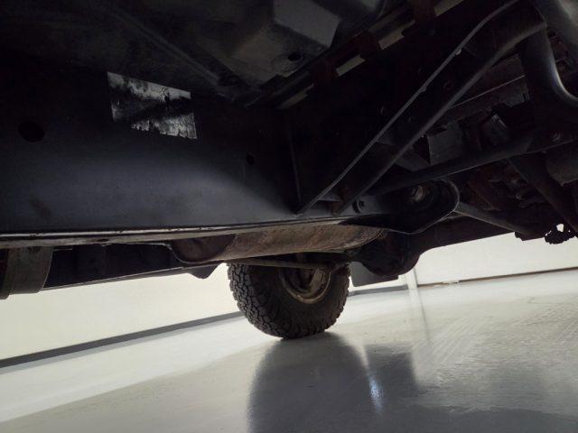 LAND ROVER Defender 110 2.4 TD4 SE DA AMATORE