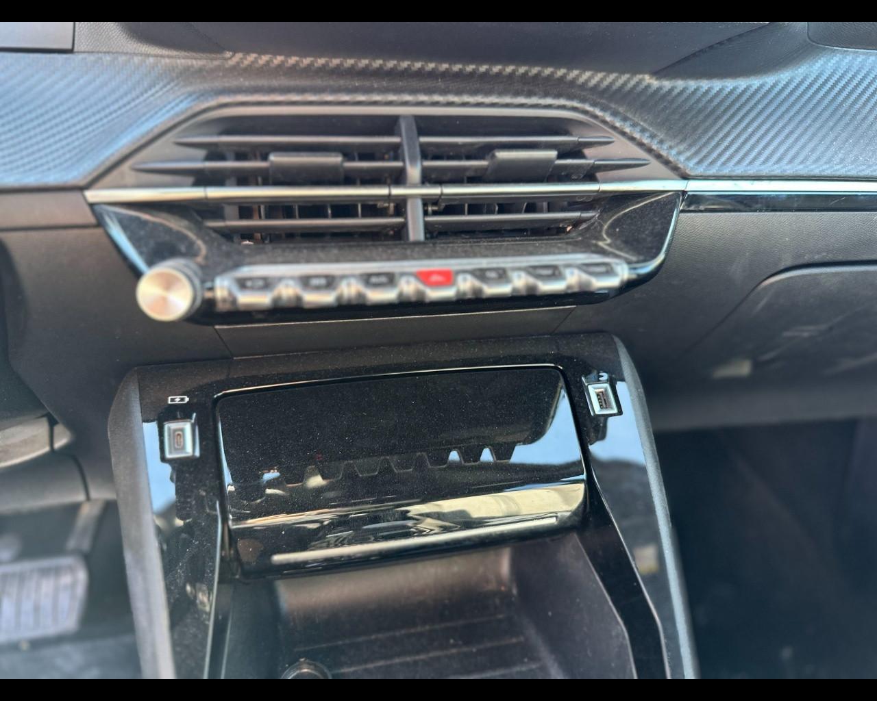 PEUGEOT 2008 II 2023 - 2008 1.2 puretech Allure s&s 130cv eat8