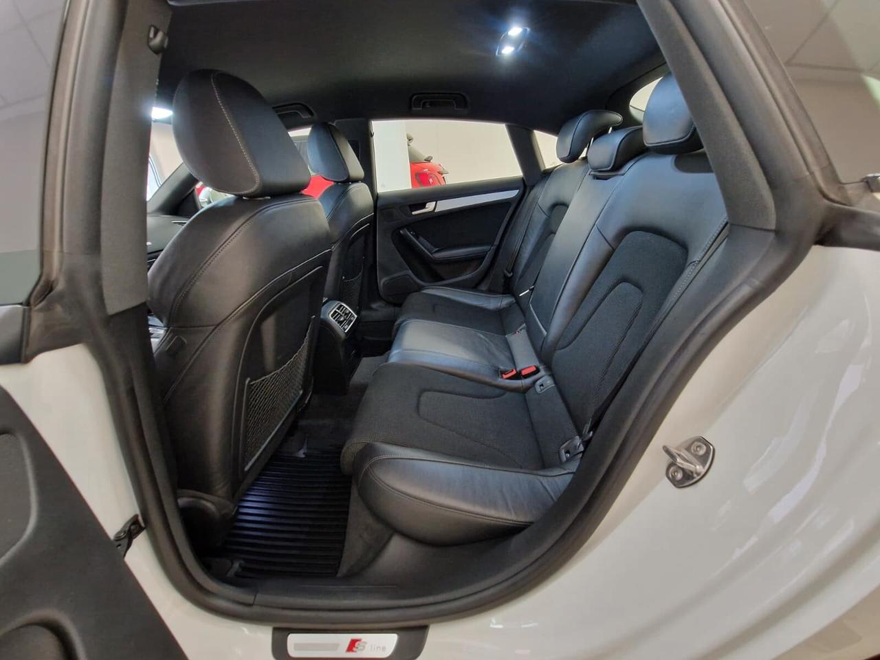 Audi A5 SPB 2.0 TDI 177 CV multitronic S LINE