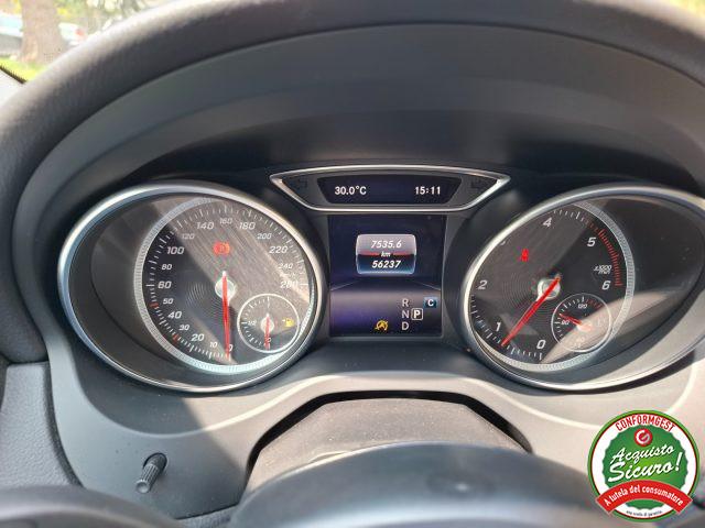 MERCEDES-BENZ GLA 200 d Automatic Business