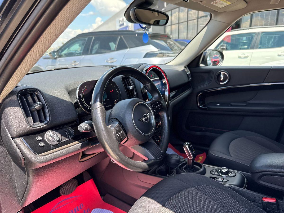 MINI - Countryman Mini 2.0 Cooper D auto#FARI FULL LED!