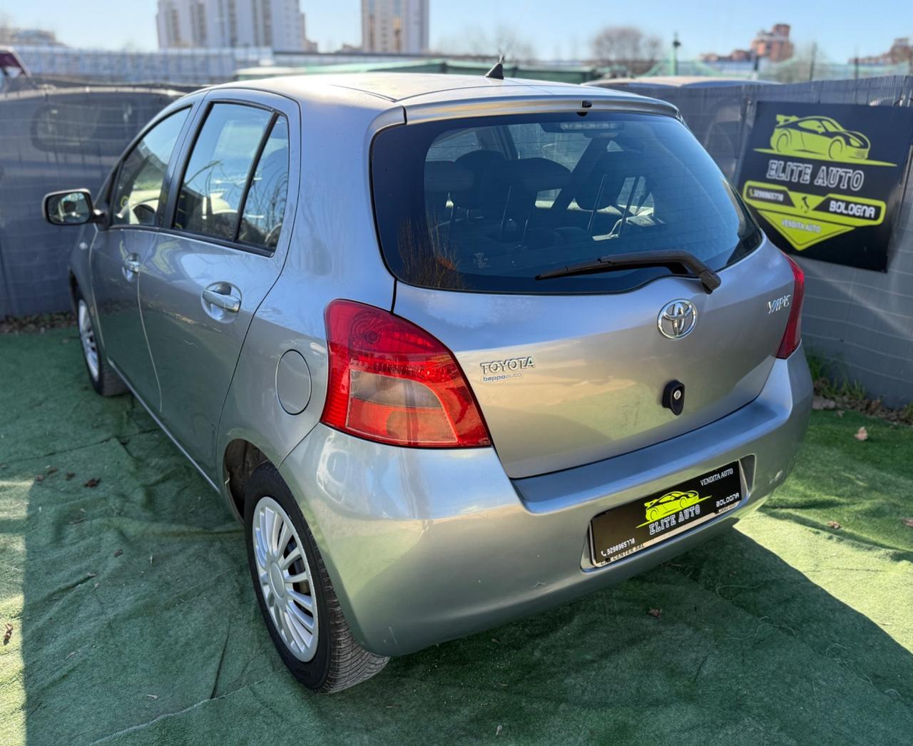 Toyota YARIS 1.0 BENZINA SOL NEOPATENTATI 5 PORTE