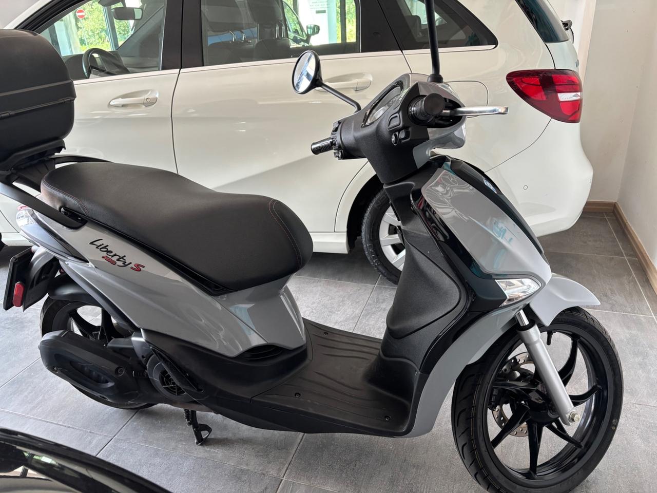 Piaggio Liberty 150 s abs