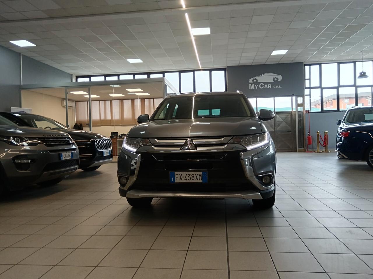 Mitsubishi Outlander 7 Posti 4x4 Diesel Automatico