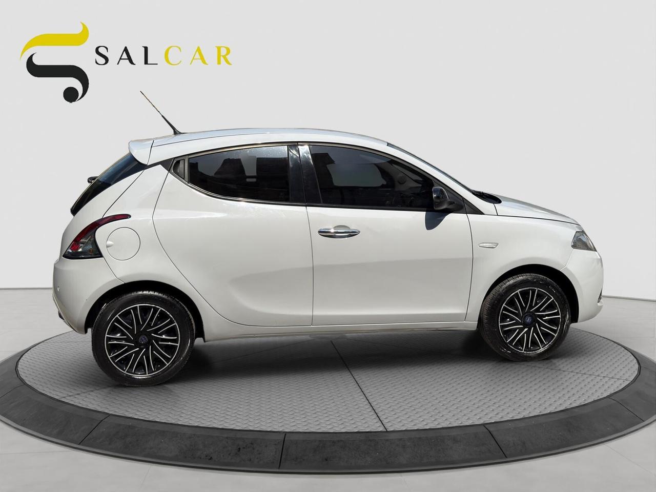 Lancia Ypsilon 1.2 69cv Gold 2019