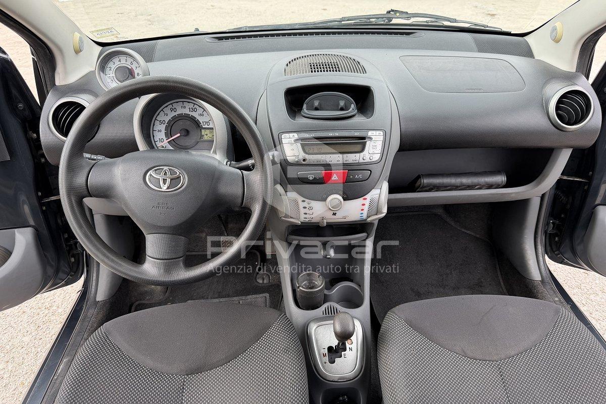 TOYOTA Aygo 1.0 12V VVT-i 5 porte Sol