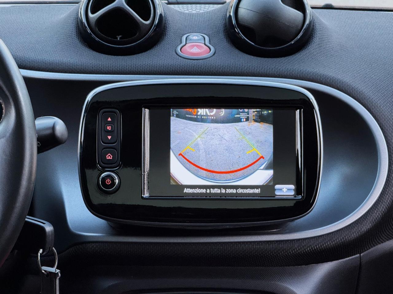 Smart forFour 0.9 T BRABUS 109CV TETTO CAM JBL