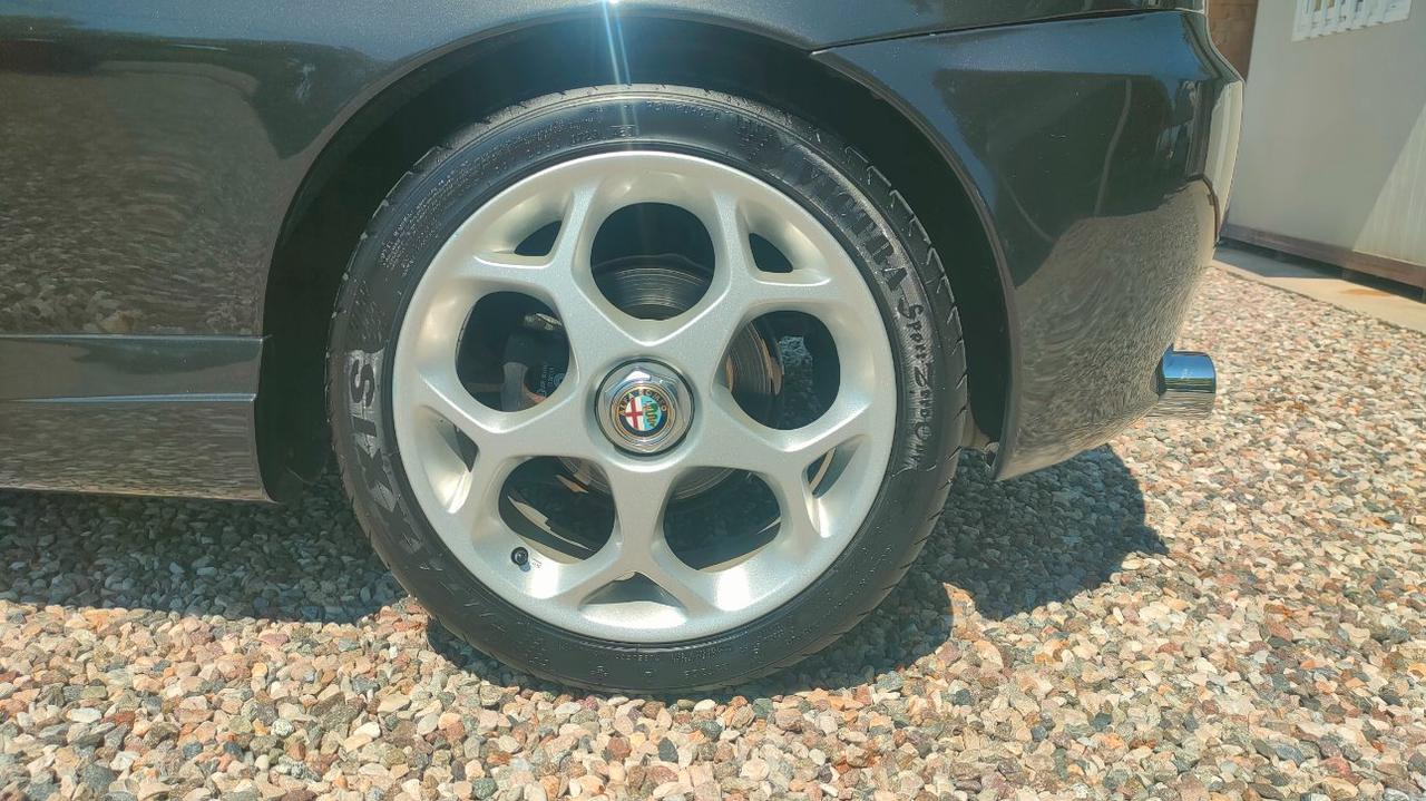 Alfa Romeo 147 2.0i 16V Twin Spark 150 CV 3p. Distinctive MANUALE